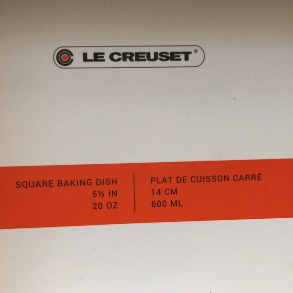 Le Creuset Square Baking Dish 5 1/2 inch 20oz Light Blue Stoneware - Picture 3 of 5